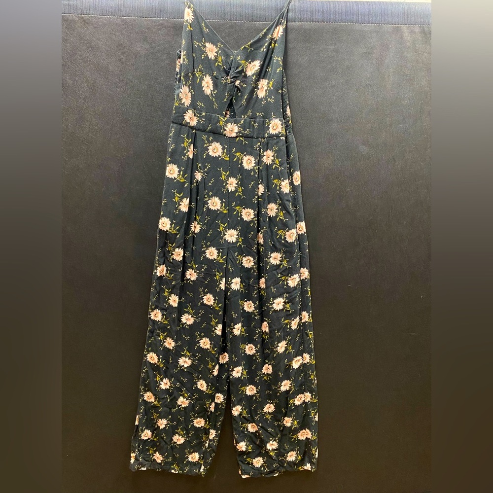 American Eagle Floral Jumpsit